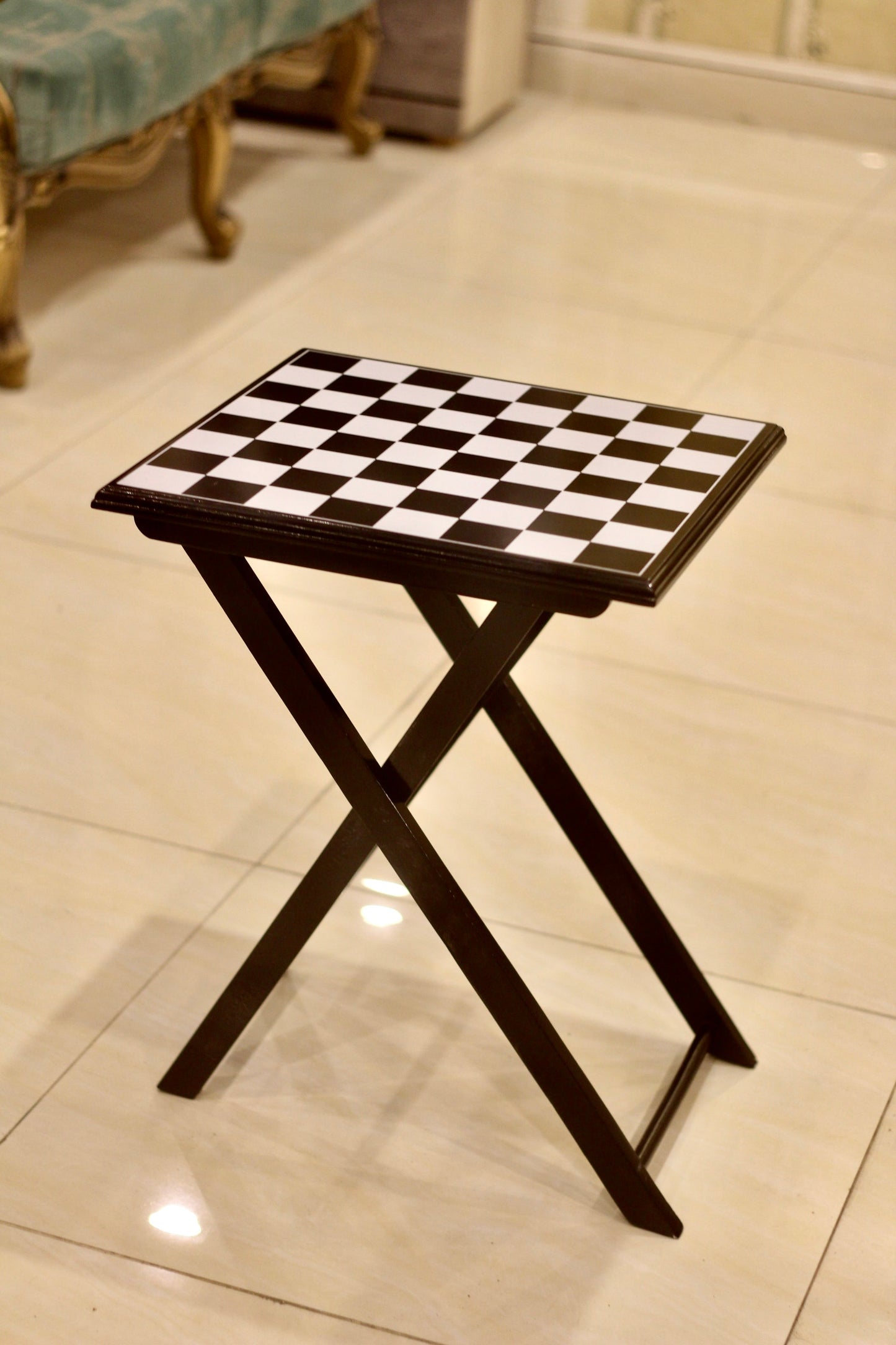 CHESS SERVING TABLE SET (4PC)