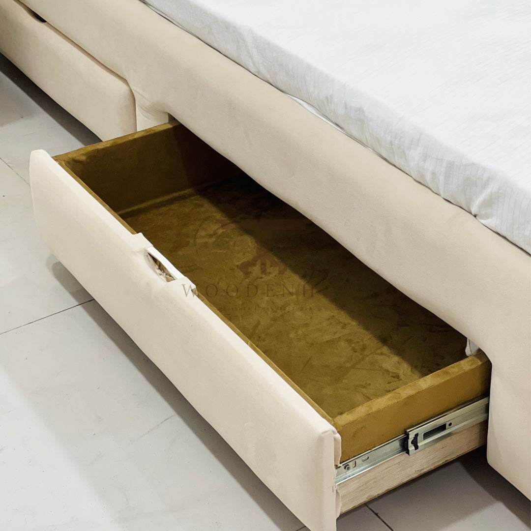 CLOUD BED SET (Bed+Side tables)