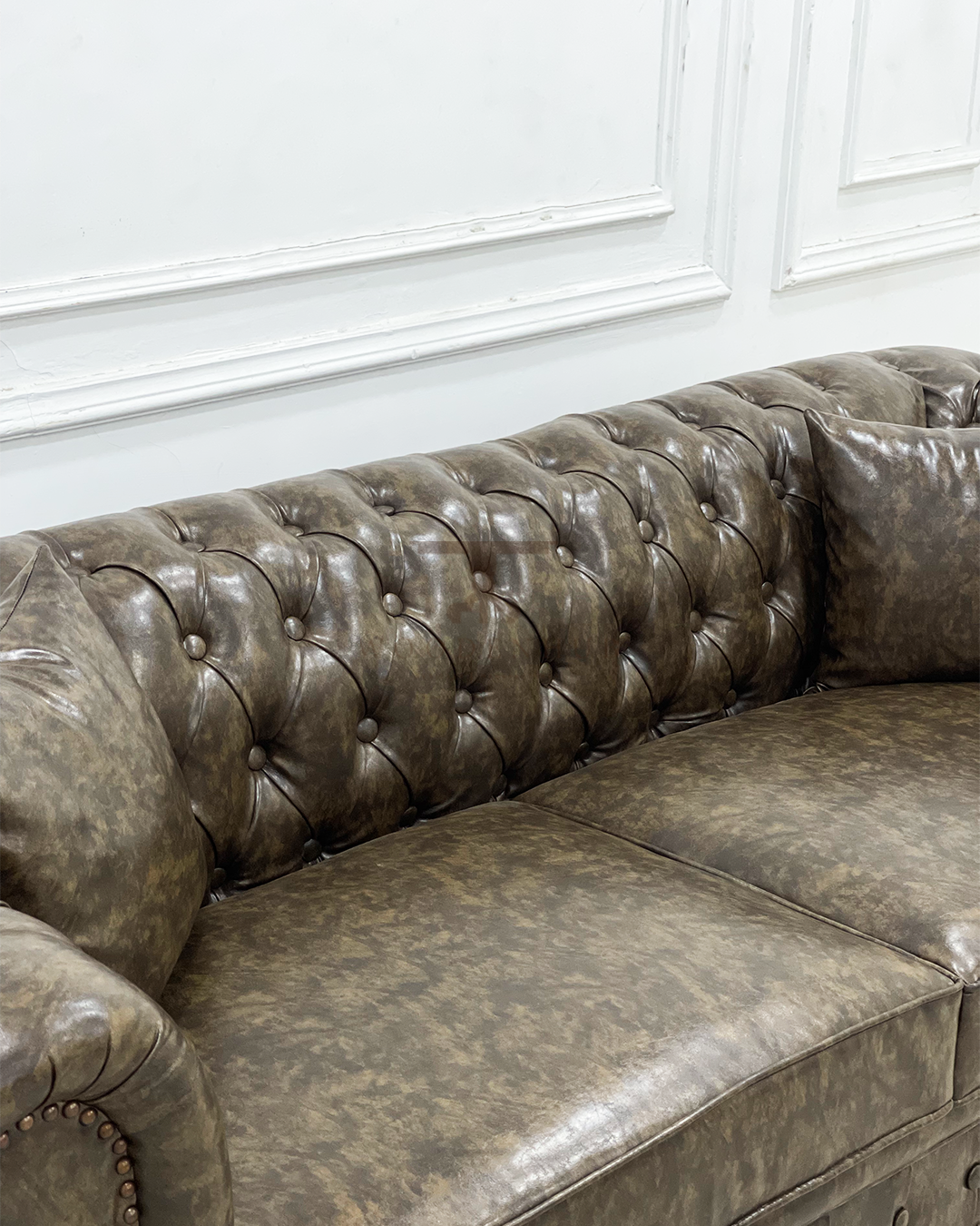 Chesterfield 3 - SEATER SOFA SET